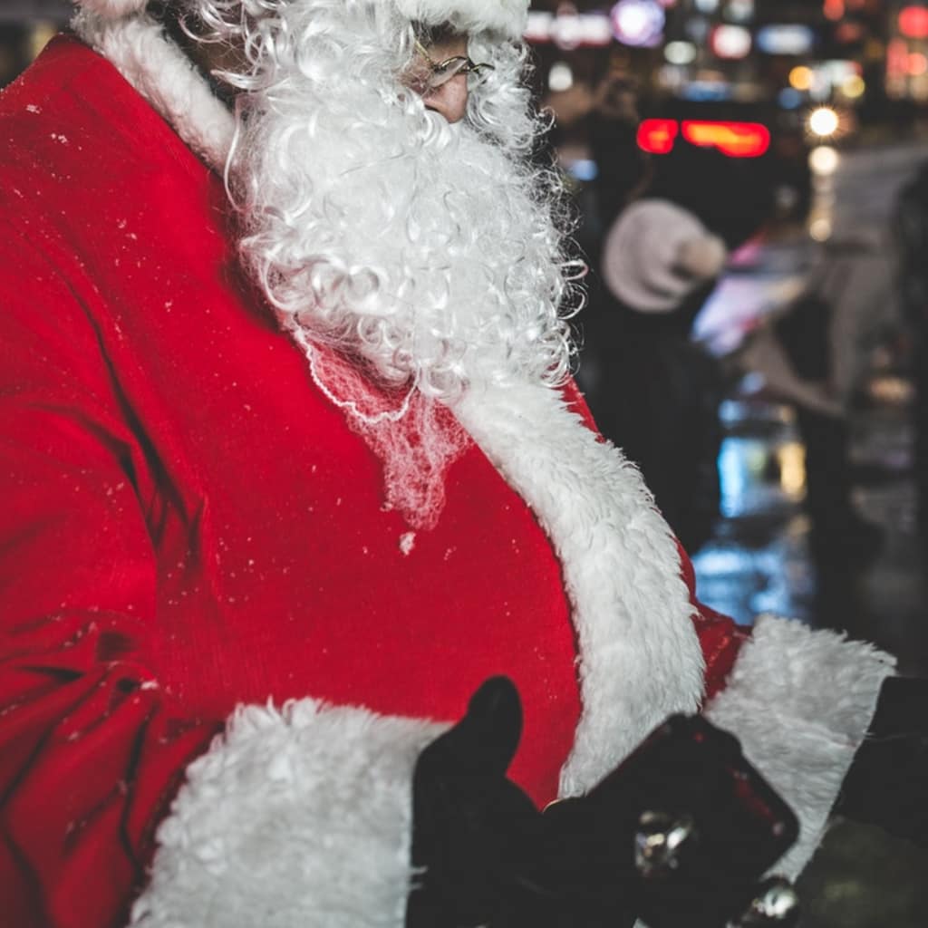 foto de papai noel de perfil